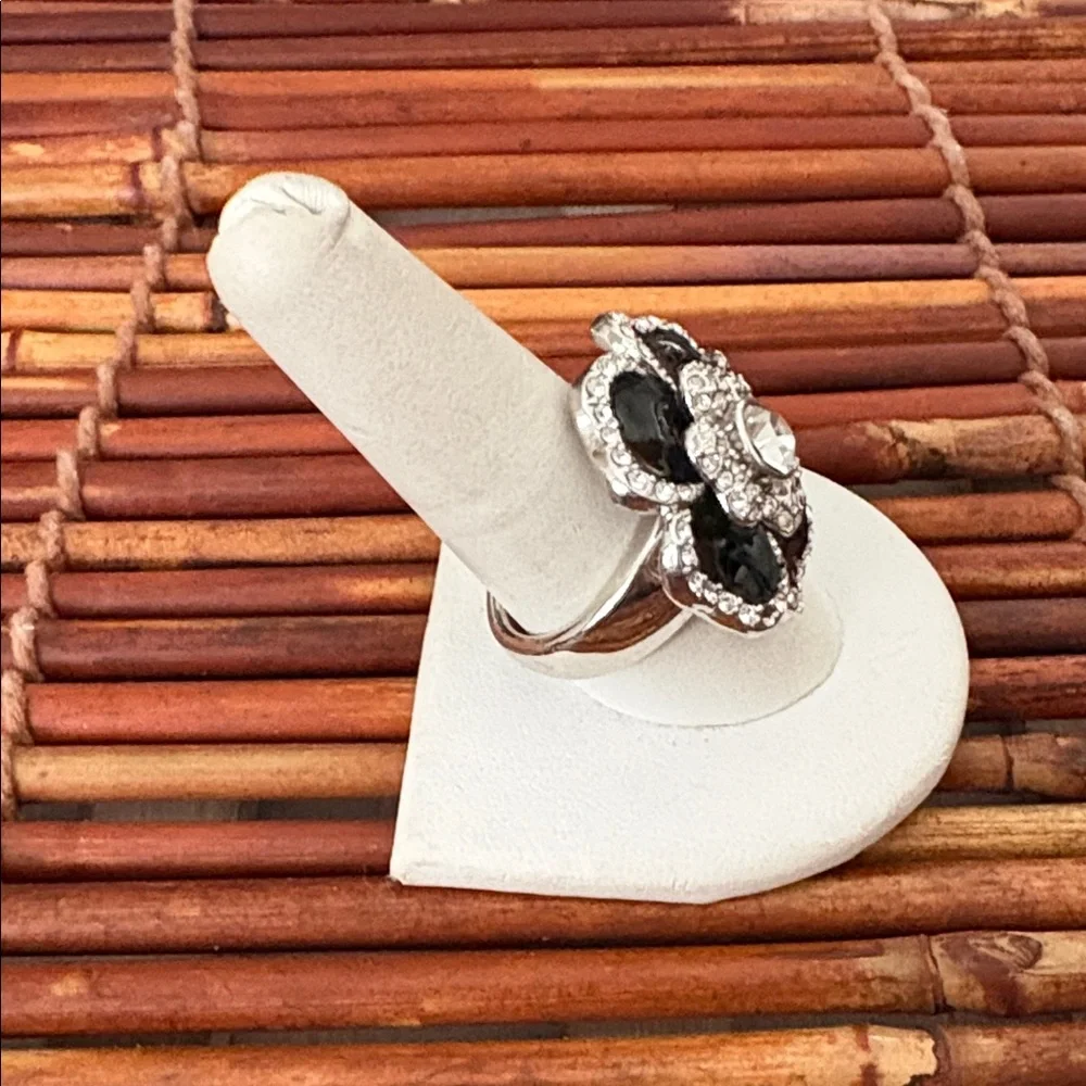 Lia Sophia Black and Silver Floral Ring Size 10
